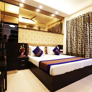 Hotel Fabexpress Yug Karol Bagh